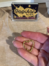 Load image into Gallery viewer, CHARM: HEART CLIP STONES