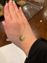 Load image into Gallery viewer, NECKLACE: DISC AM YISRAEL W STAR