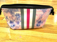 Load image into Gallery viewer, NEOPRENE COSMETIC BAG: PURPLE CAMO