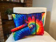 Load image into Gallery viewer, SALE NEOPRENE TOTE: "HEATHER"