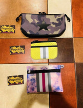 Load image into Gallery viewer, NEOPRENE ZIPPER POUCH/ KEY CHAIN: SNAKE GREY STRIPE
