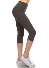 Load image into Gallery viewer, BOTTOM: YOGA TOP CROP BLACK LEGGING