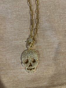NECKLACE: PAPERCLIP CHAIN W PAVE SKULL (GOLD)