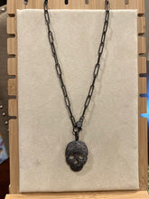Load image into Gallery viewer, NECKLACE: PAPERCLIP CHAIN W PAVE SKULL
