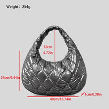 Load image into Gallery viewer, PUFFER: QUILTED ROUND HOBO (BLACK)
