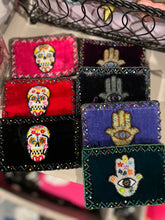 Load image into Gallery viewer, BEADED COIN PURSE: SKULL VELVET (BLACK/RED/PINK)
