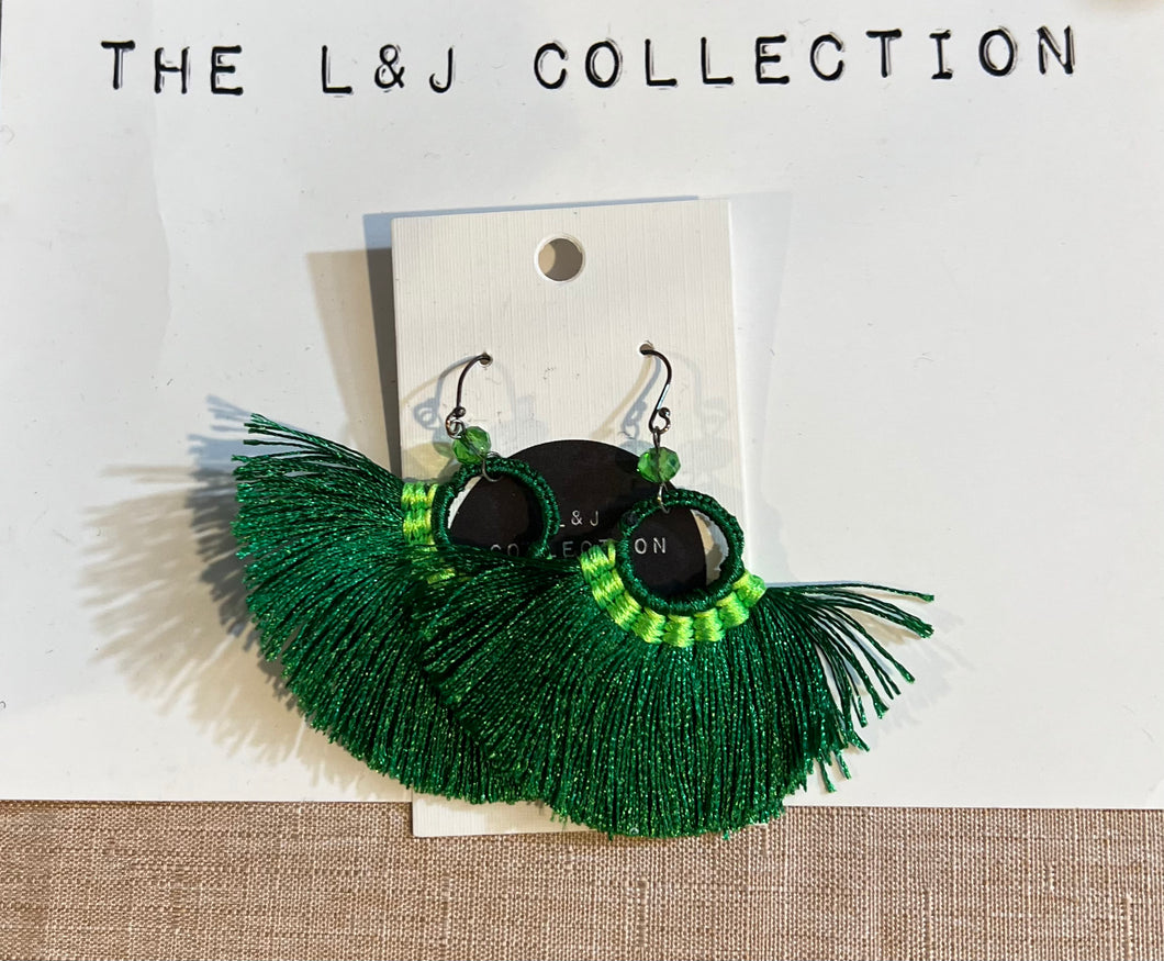 L & J COLLECTION EARRING: FRINGE FAN (DARK GREEN)