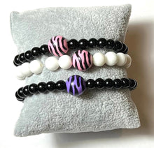 Load image into Gallery viewer, L &amp; J COLLECTION BRACELET: STACKER ANIMAL PRINT BEAD
