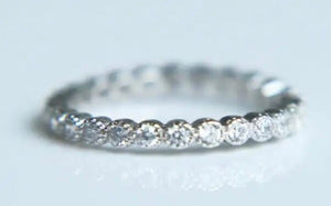 RING: STACKABLE BAND (PAVE ROUND)