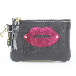 GENUINE LEATHER KEY CHAIN POUCH: LIPS (BLACK FUSCHIA)