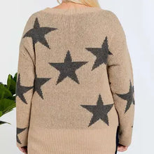 Load image into Gallery viewer, TOP: PLUS STAR KNIT SWEATER
