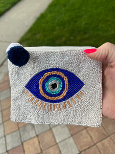 BEADED POUCH: EYE WHITE GOLD