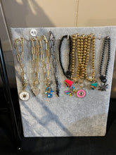 Load image into Gallery viewer, CHARM: SMILE or HAMSA GOLD
