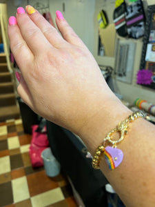 BRACELET: GOLD BEAD WITH ENAMEL HEART CHARM (CHOOSE COLOR)