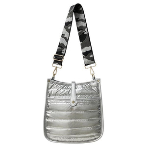 PUFFER MESSENGER: SHINY MAGNETIC CLOSURE (SILVER)