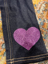 Load image into Gallery viewer, KIDS: JEGGINGS GLITTER HEARTS (SIZE 5T)
