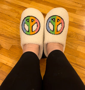 SLIPPERS: RAINBOW PEACE