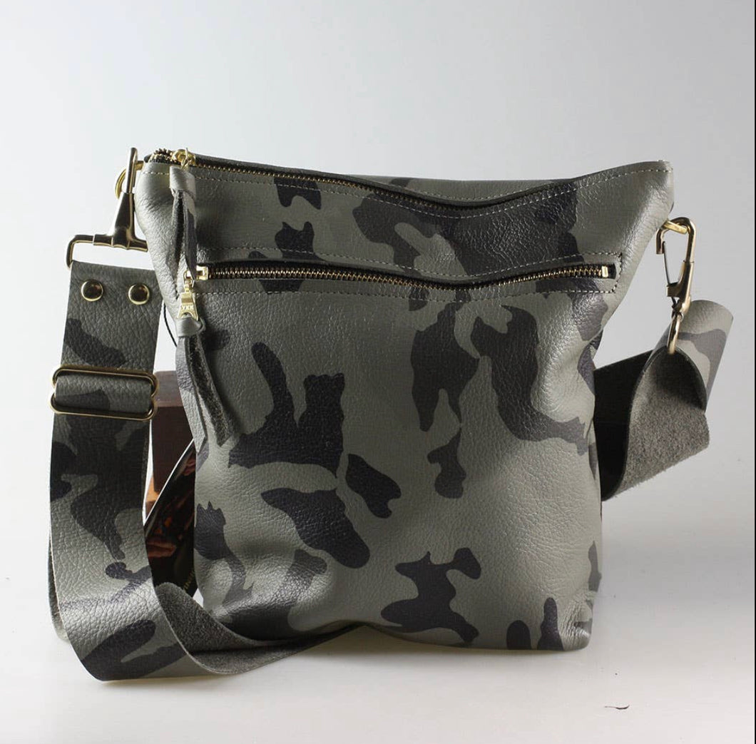 GENUINE LEATHER BAG: TAYLOR CROSSBODY CAMO BLACK WHITE STRIPE