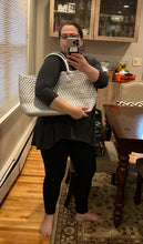 Load image into Gallery viewer, SALE BAG: WOVEN LARGE TOTE (BLACK)
