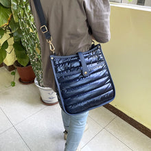 Load image into Gallery viewer, PUFFER MESSENGER: METALLIC W CAMO STRAP (NAVY)
