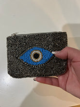 Load image into Gallery viewer, BEADED COIN PURSE: EVIL EYE SILVER BLUE
