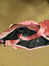 Load image into Gallery viewer, PUFFER HOBO JUNIOR: BLACK
