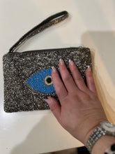 Load image into Gallery viewer, BEADED COIN PURSE: SILVER EYE
