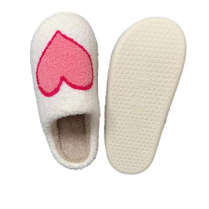 SLIPPERS: PINK HEART