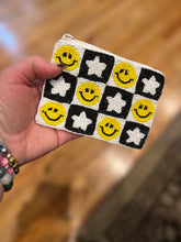Load image into Gallery viewer, BEADED COIN PURSE:  SMILE BLACK WHITE STAR
