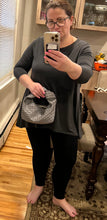 Load image into Gallery viewer, DUMPLING WOVEN BAG: EMERALD GREEN
