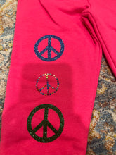Load image into Gallery viewer, KIDS: PINK SWEATPANTS STONES SIZE (2T)
