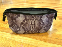 Load image into Gallery viewer, NEOPRENE COSMETIC BAG: PURPLE SNAKE
