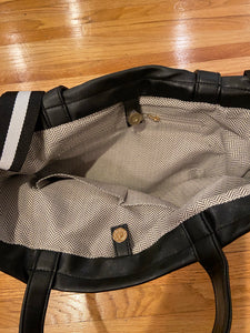 VEGAN STAR TOTE/CROSSBODY: BLACK