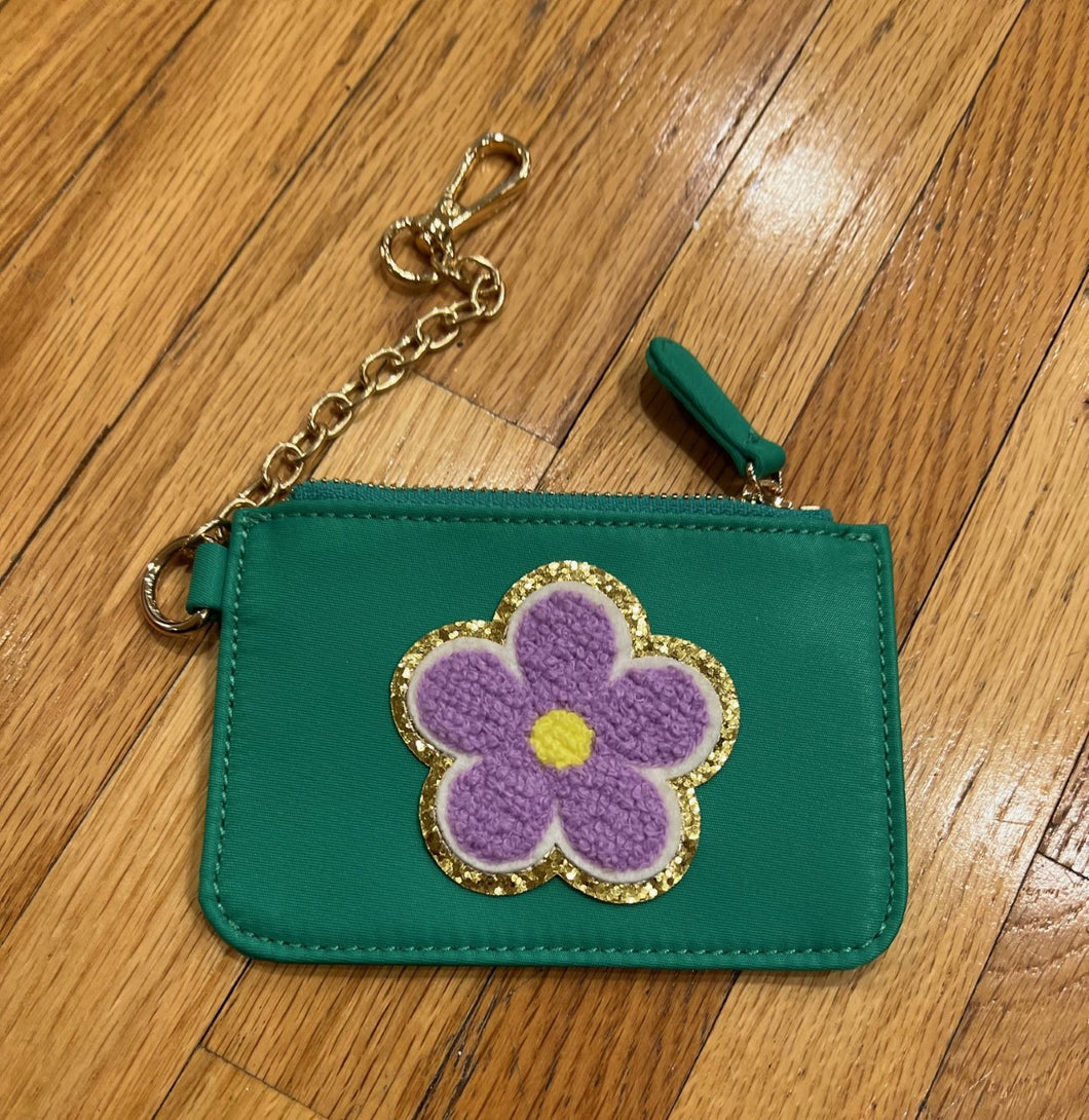 KEYCHAIN POUCH: GREEN DAISY PATCH