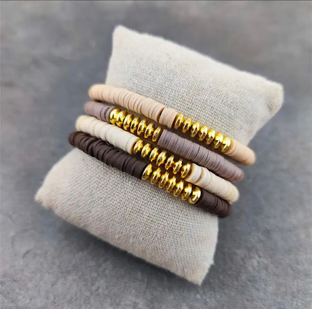 BRACELETS: BEADED POLYMER STACK W GOLD BEADS (BROWNS)