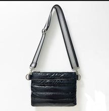 Load image into Gallery viewer, PUFFER SQUARE CROSSBODY/WRISTLET: BLACK
