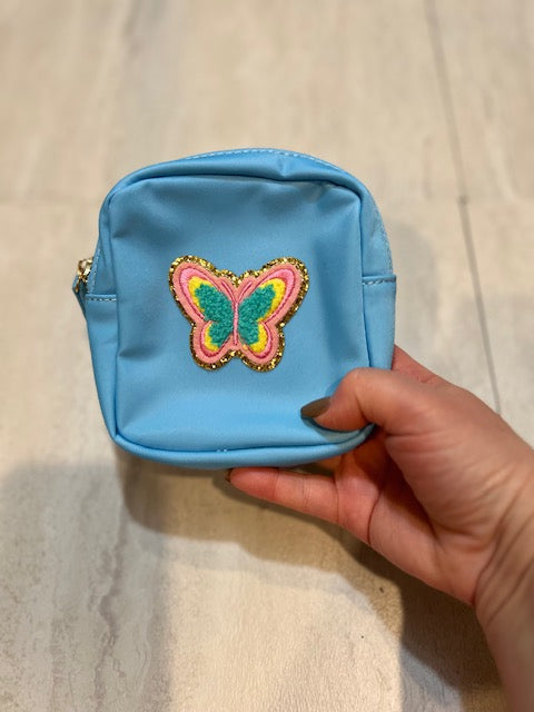 COMSETIC PATCH CASE SMALL:BABY BLUE BUTTERFLY